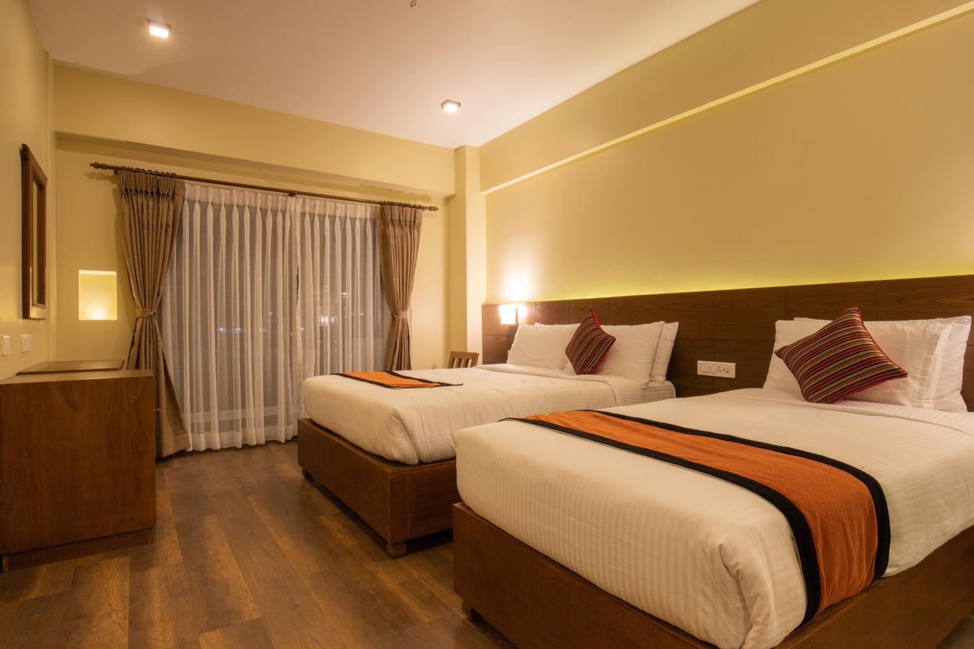 Oaks Inn Plaza Delhi Airport New Delhi Exteriör bild
