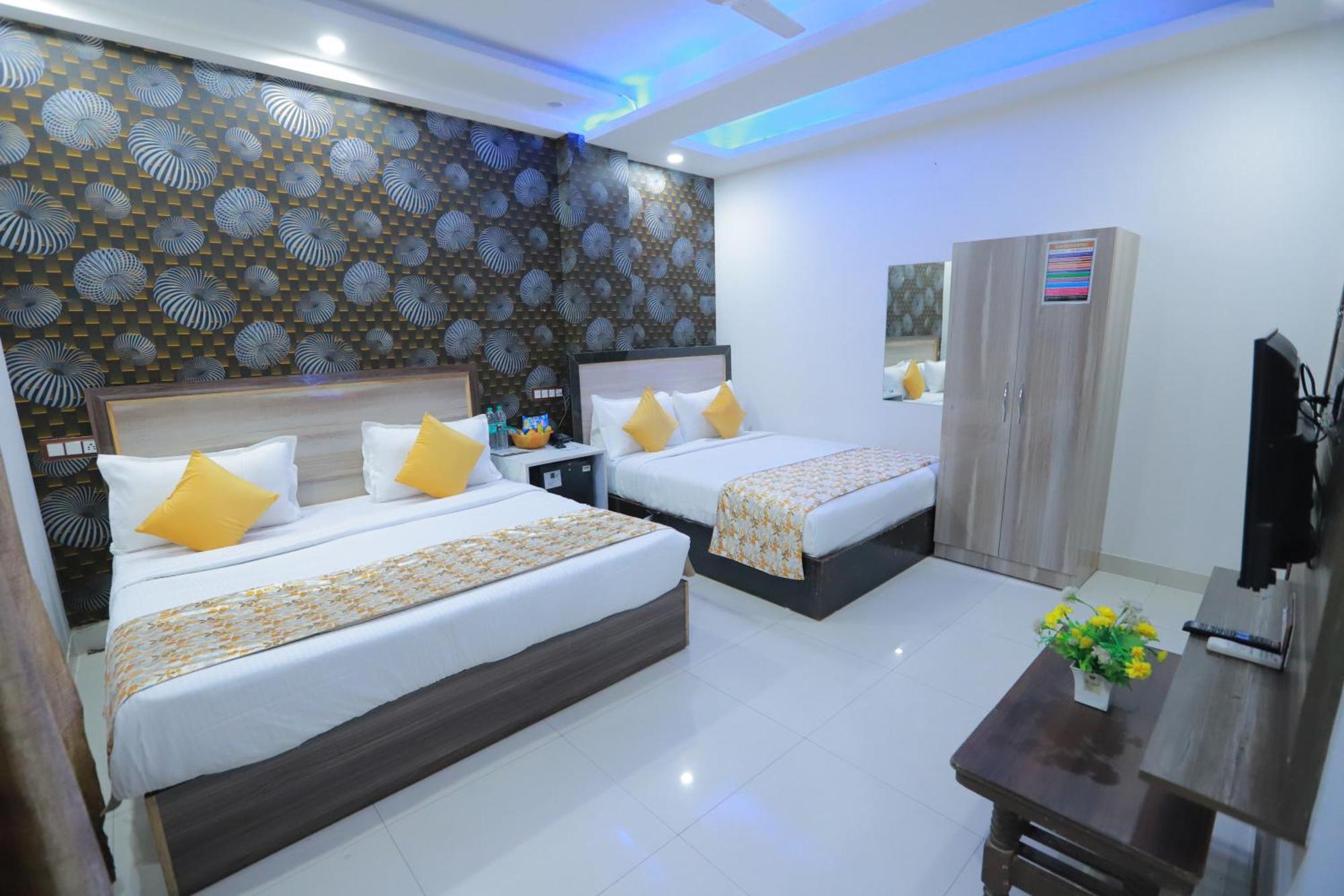 Oaks Inn Plaza Delhi Airport New Delhi Exteriör bild